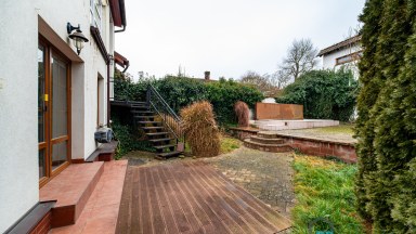 Prodej rodinného domu v centru Svitav s garáží a bazénem