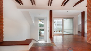 Prodej rodinného domu v centru Svitav s garáží a bazénem