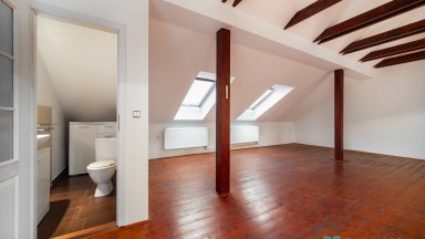 Prodej rodinného domu v centru Svitav s garáží a bazénem