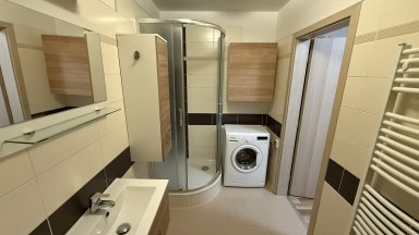 Podnájem družstevního bytu 2+kk s garážovým stáním